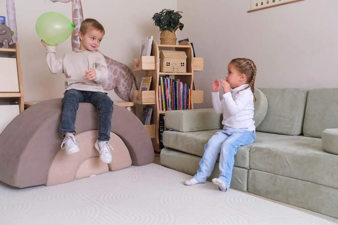 Le canapé de jeu Whatsie