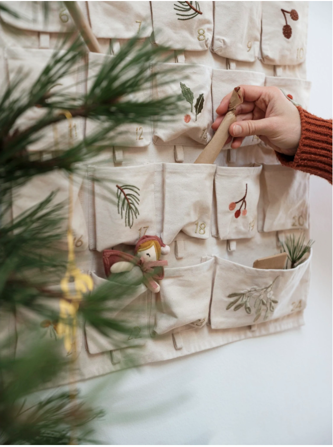 Calendrier mural - Broderie Yule Greens - Naturel