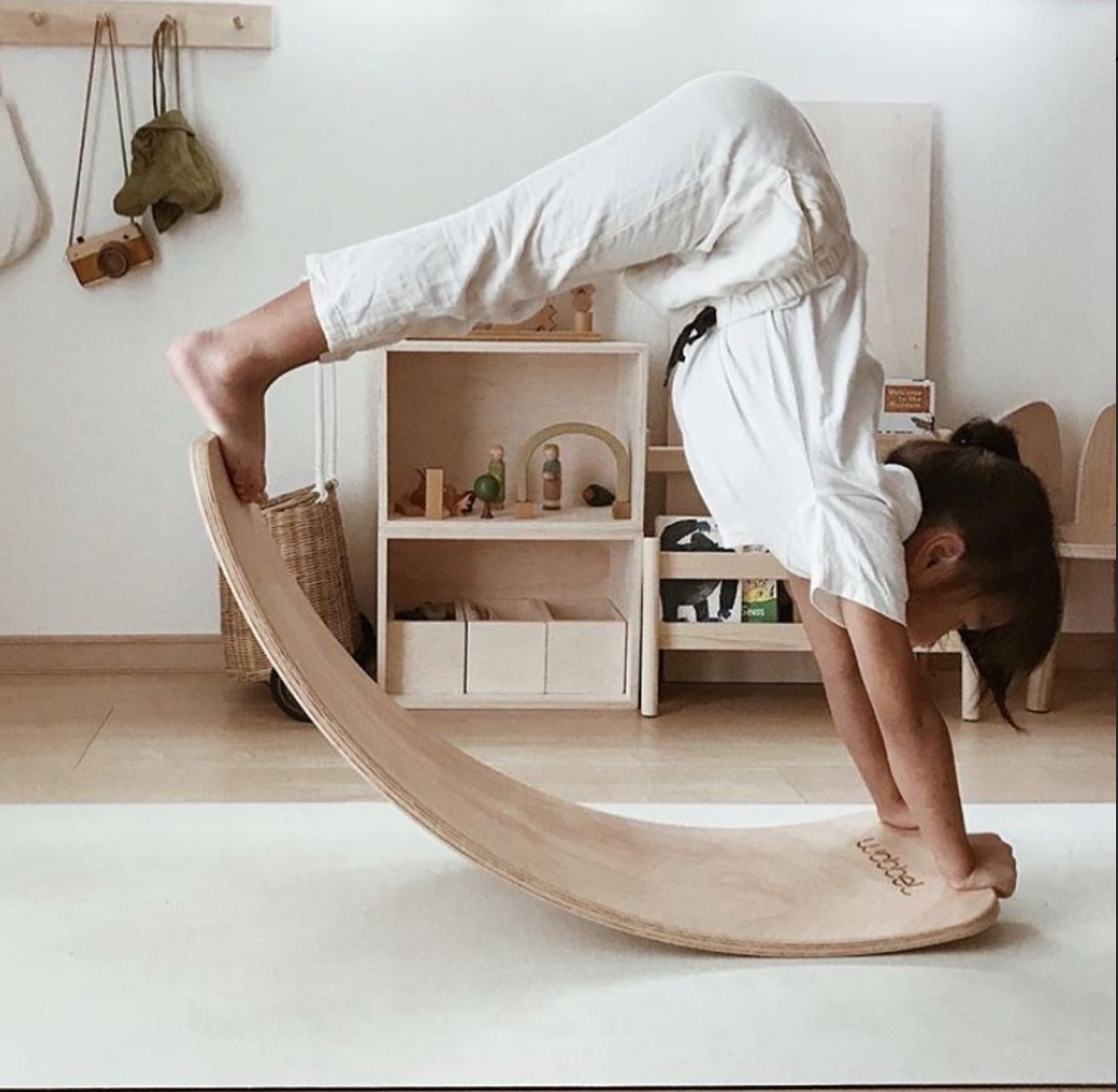 Planche d'équilibre en bois WOBBEL PRO