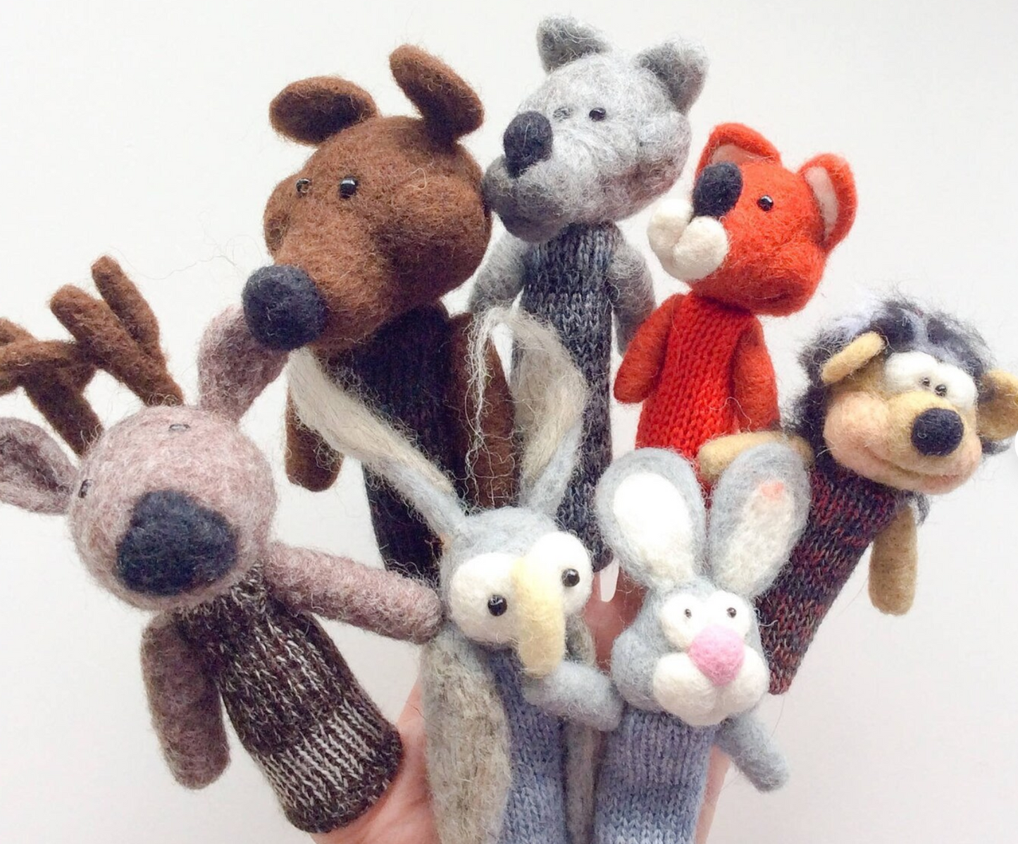 Animaux de la forêt - marionnettes à doigts en laine.