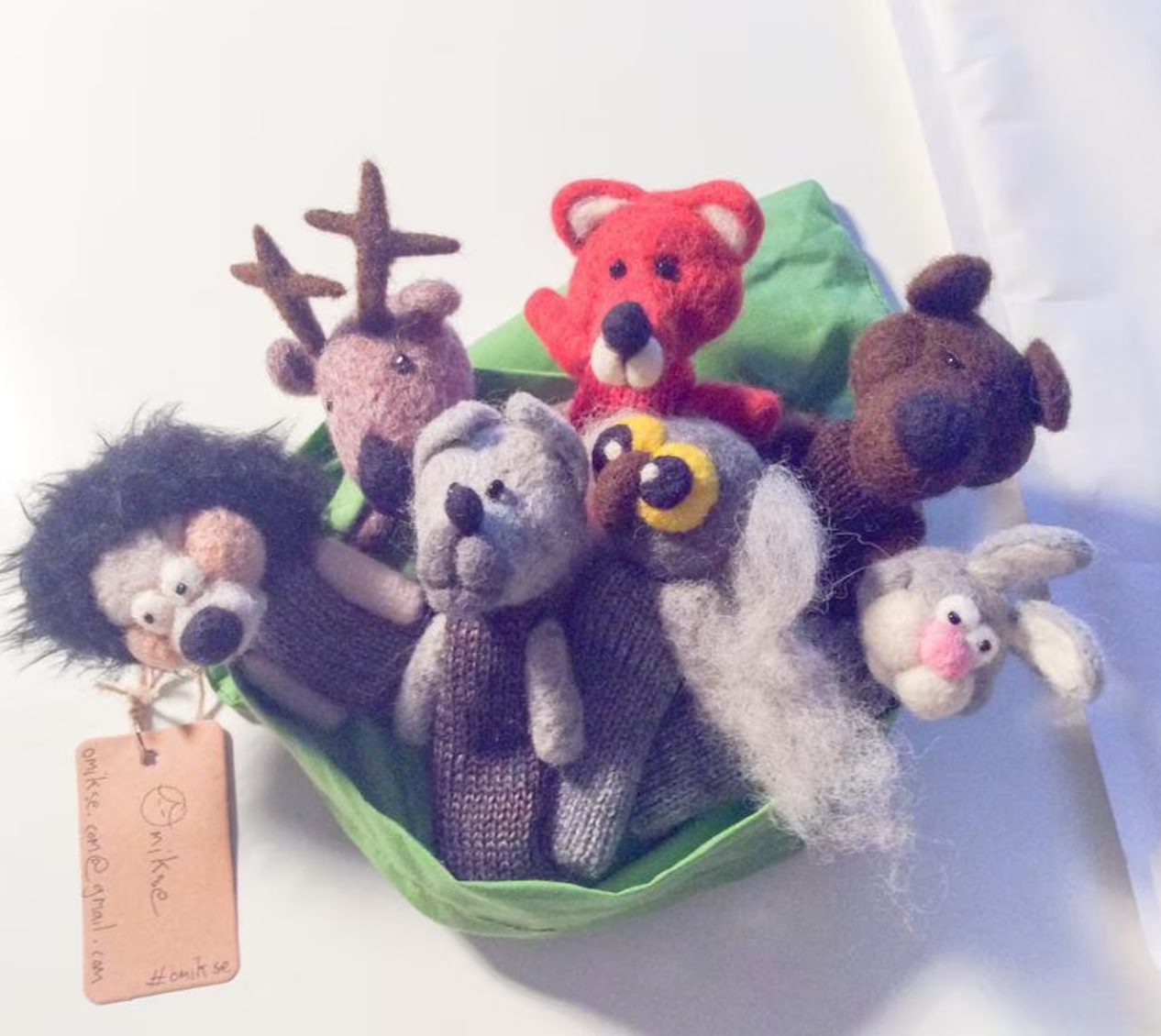 Animaux de la forêt - marionnettes à doigts en laine.