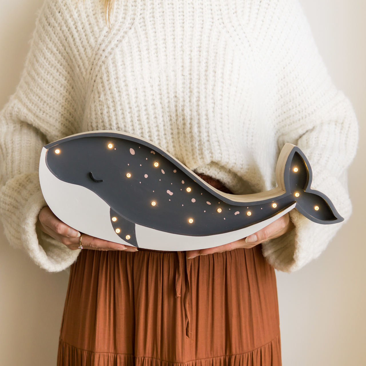 Lampe en bois de baleine/Whale Wooden Lamp