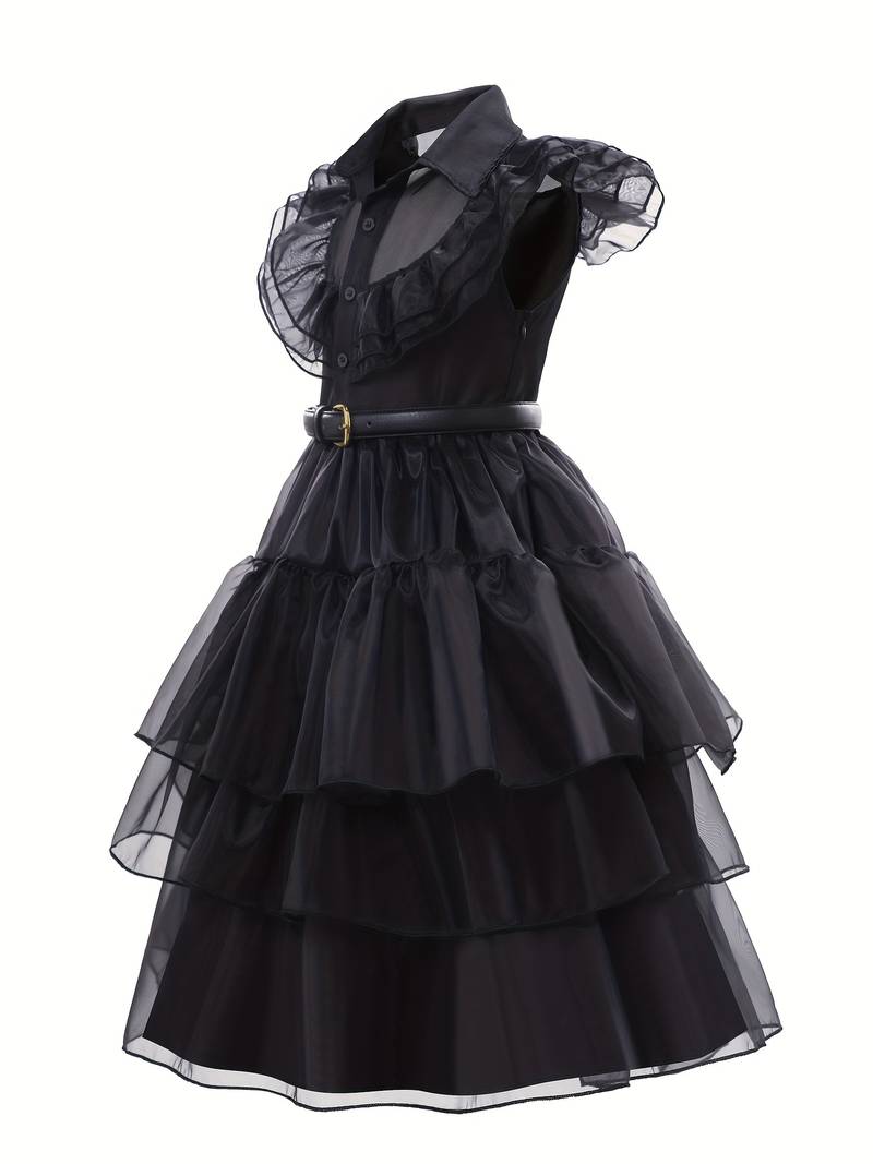 Costume de robe en maille (Mercredi)